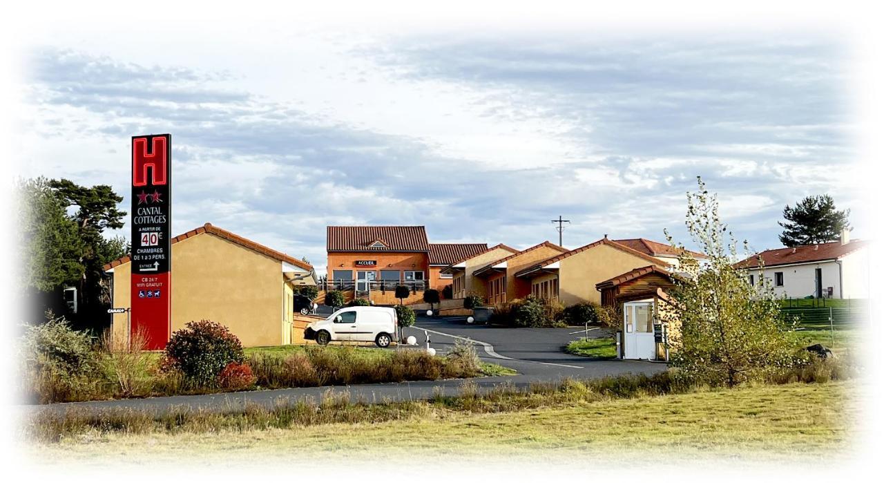 Hotel Cantal Cottages Saint-Georges  Εξωτερικό φωτογραφία