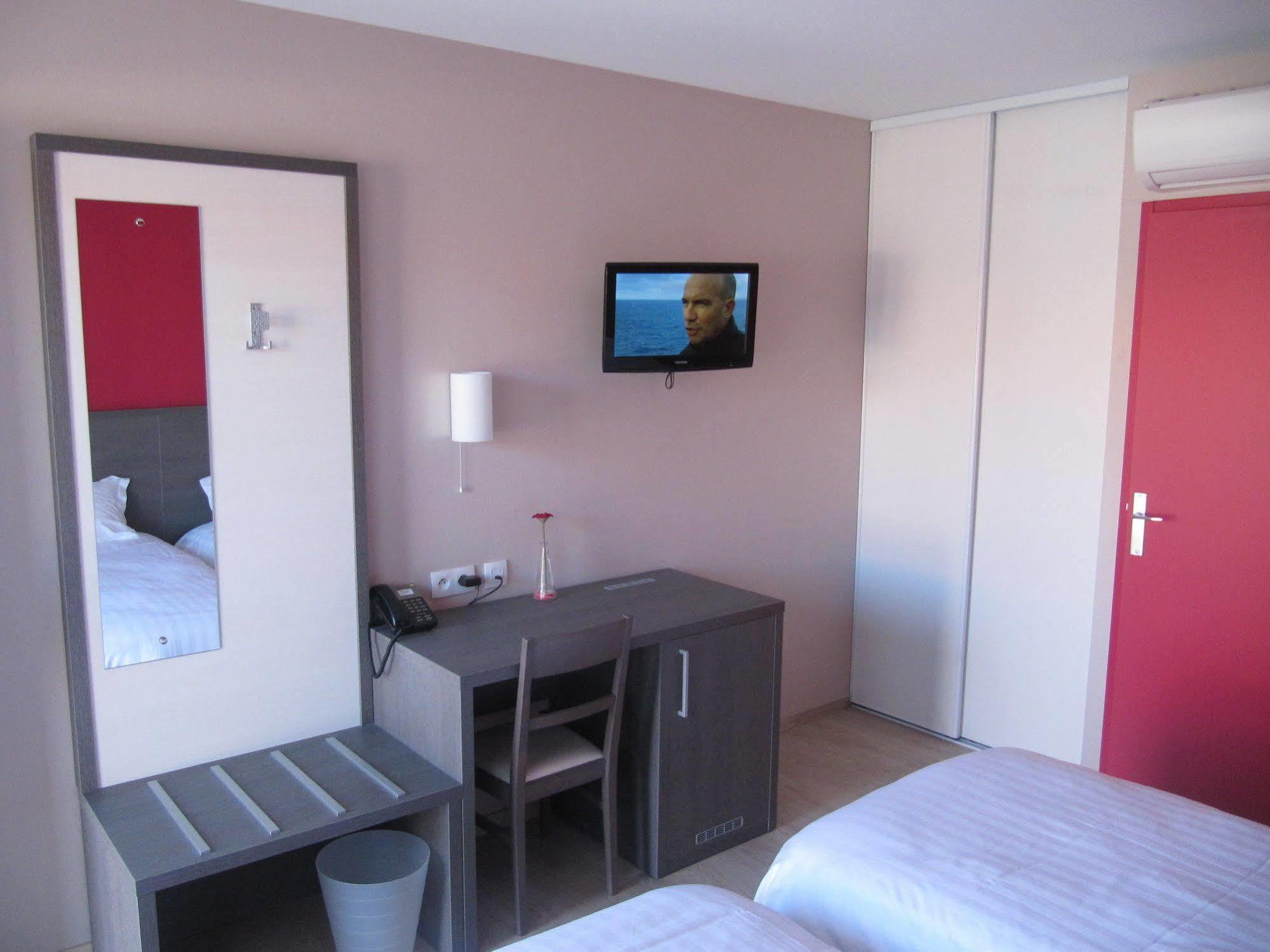 Hotel Cantal Cottages Saint-Georges  Εξωτερικό φωτογραφία
